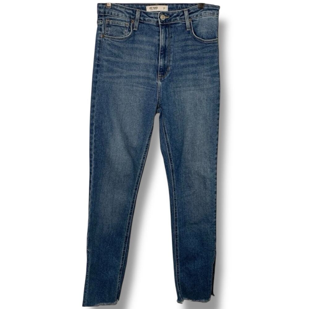 JBD Just Black Denim Women's Straight Leg Frayed and Open Hem - Size 29